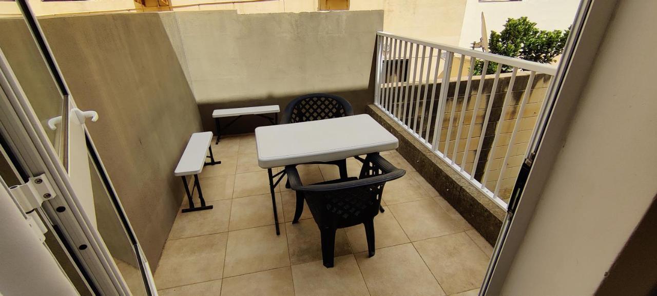 Villa Arjuza - Private Self Catering Bedrooms With Bathroom Is-Swieqi Экстерьер фото